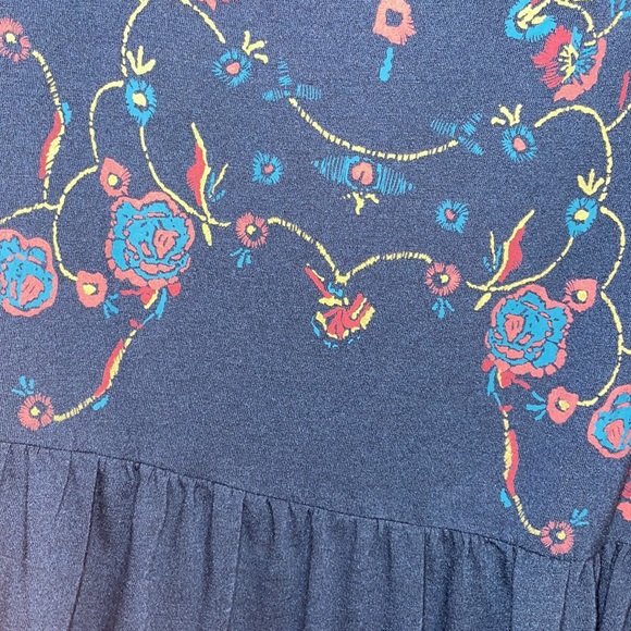 •AMARYLLIS•NWOT BLUE FLORAL RUFFLE SLEEVE PEPLUM BLOUSE SIZE SMALL - Picture 5 of 7